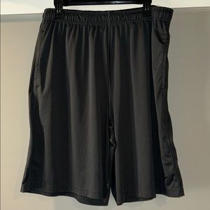 Men’s Nike basketball shorts